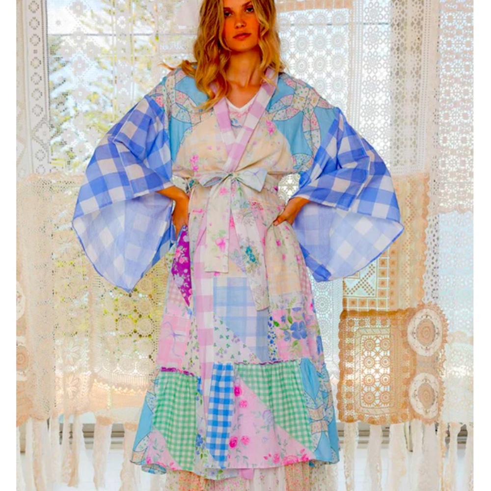 FILLYBOO QUILTED PATCHWORK LOLLIPOP ROBE HAND MADE SIGNATURE HAND PAINTED MOTIFS